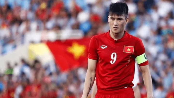 cau-thu-ghi-ban-nhieu-nhat-cua-dt-viet-nam-la-ai-min_11zon